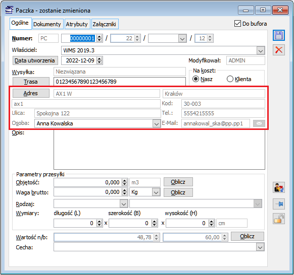 Dane adresowe, osoba kontaktowa i dane kontaktowe na paczce